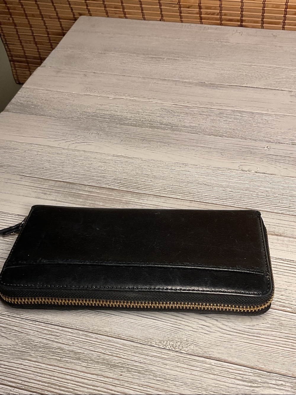 Kate Spade Black Bow wallet - Picture 5 of 7